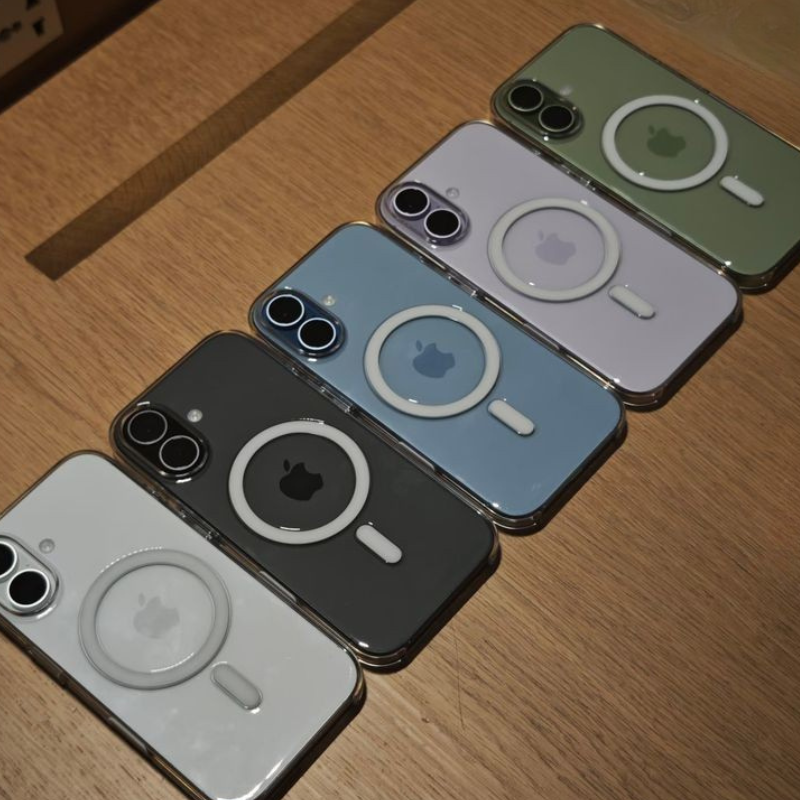 iPhone 16 Pro Max Clear Case with MagSafe